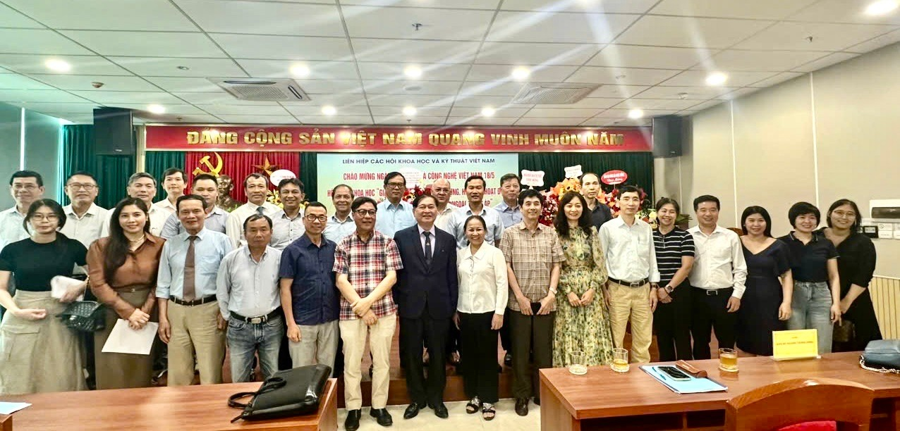 https://hoikhcnhangkhongvn.com/uploads/images/images/n16.png