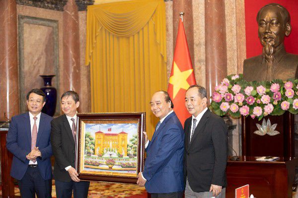 Chủ tịch nước Nguyễn Xuân Phúc tiếp Tổng hội Xây dựng Việt Nam